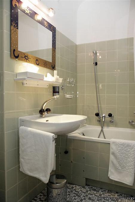 G-Hotel Goldenes Schwert ซูริก ภายนอก รูปภาพ